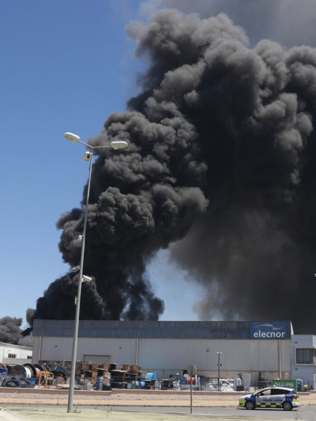 Chemical Plant Explosion Near Seville